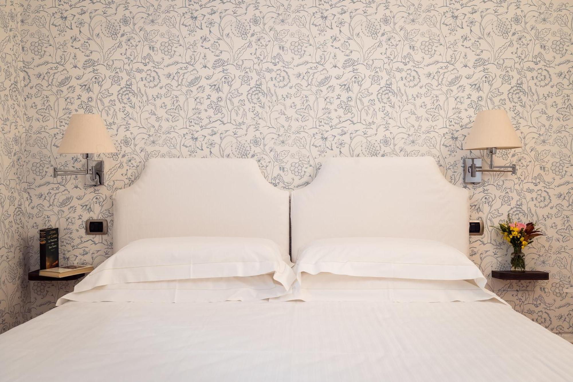 Al Gelso Bianco Aparthotel Sant'Appiano Exterior photo